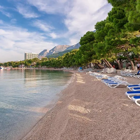 Petar With Terrace, 3min Walk To The * Makarska